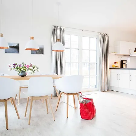 Feriehus Schilfrohrsaenger 45 *